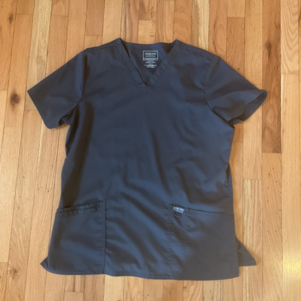 Cherokee workwear scrub top.